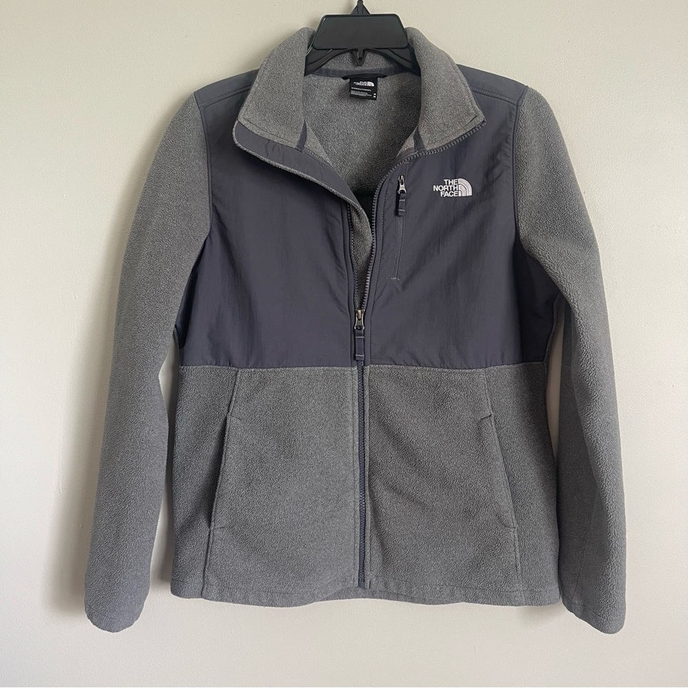 The North Face Gray Fleece Full Zip Jacket Women's Size Medium Outdoors Pockets